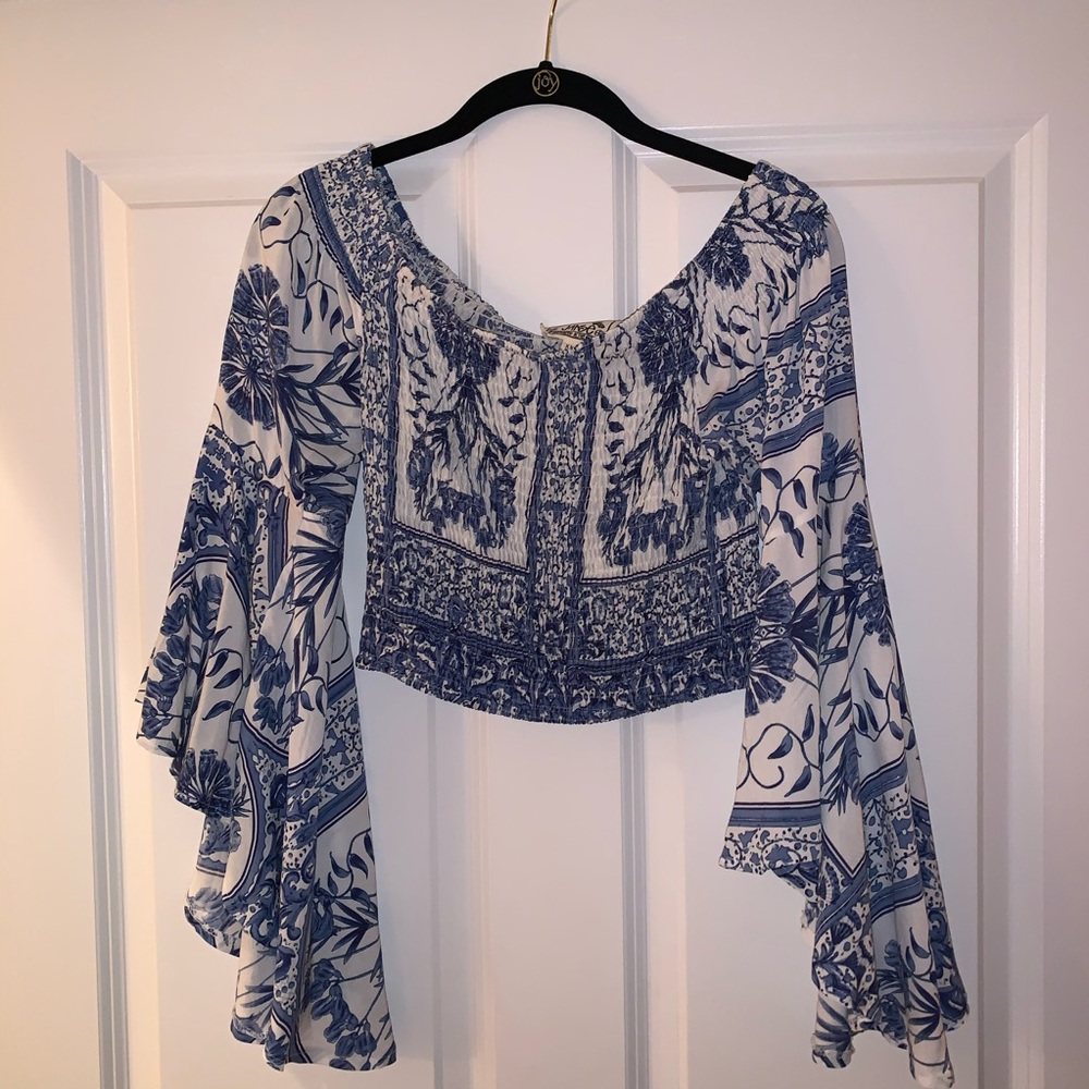 Crop top
